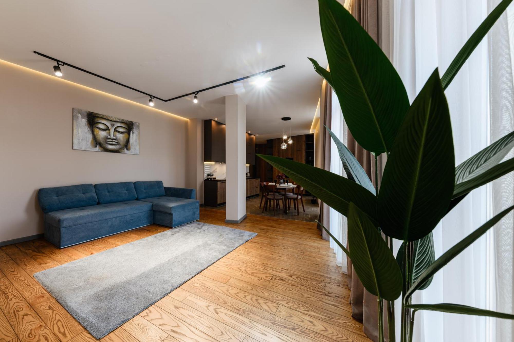Luxury Apartments Smart House Ужгород Екстериор снимка