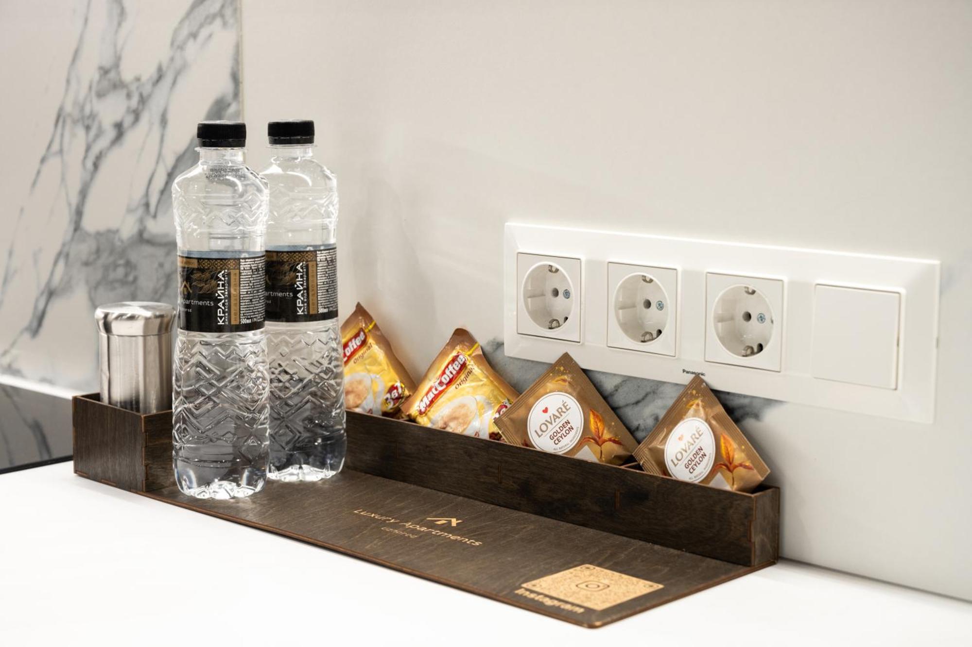 Luxury Apartments Smart House Ужгород Екстериор снимка